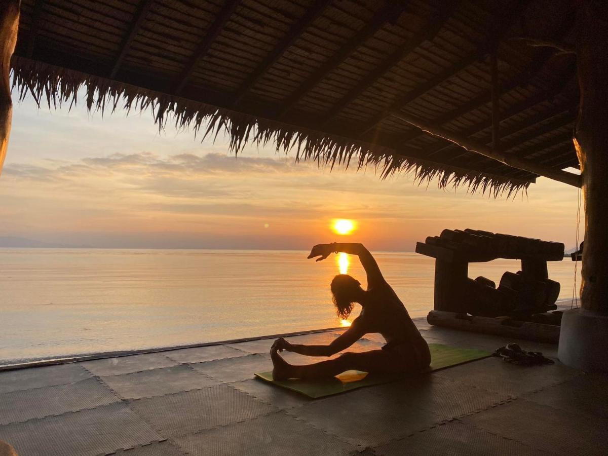 Wild Wood X Hansa Beach Fitness Resort 通萨拉 外观 照片